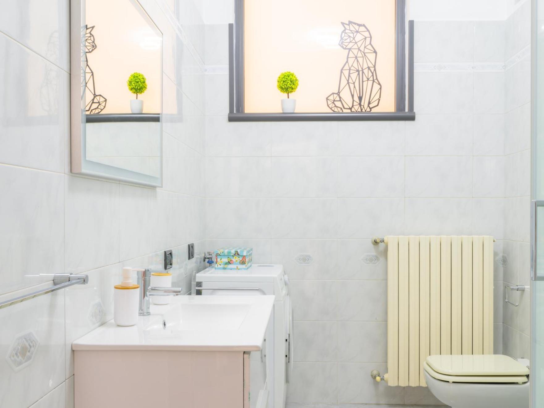 Appartamento [Bergamo-Università] Wi-Fi, Netflix, Modern house Esterno foto