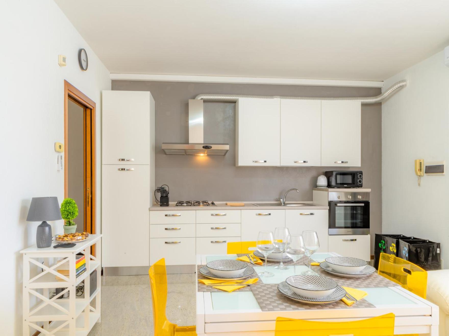 Appartamento [Bergamo-Università] Wi-Fi, Netflix, Modern house Esterno foto